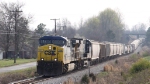 CSX 469 leads train Q698 past mp 376 